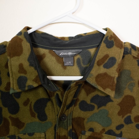 Eddie Bauer Men's Chutes Microfleece Shirt in Camo - Picture 4 of 6